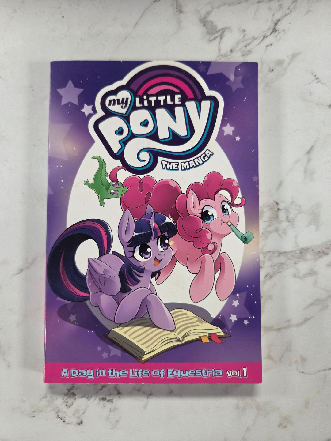 My Little Pony: The Manga - A Day in the Life of Equestria Vol. 1 Book UG91126