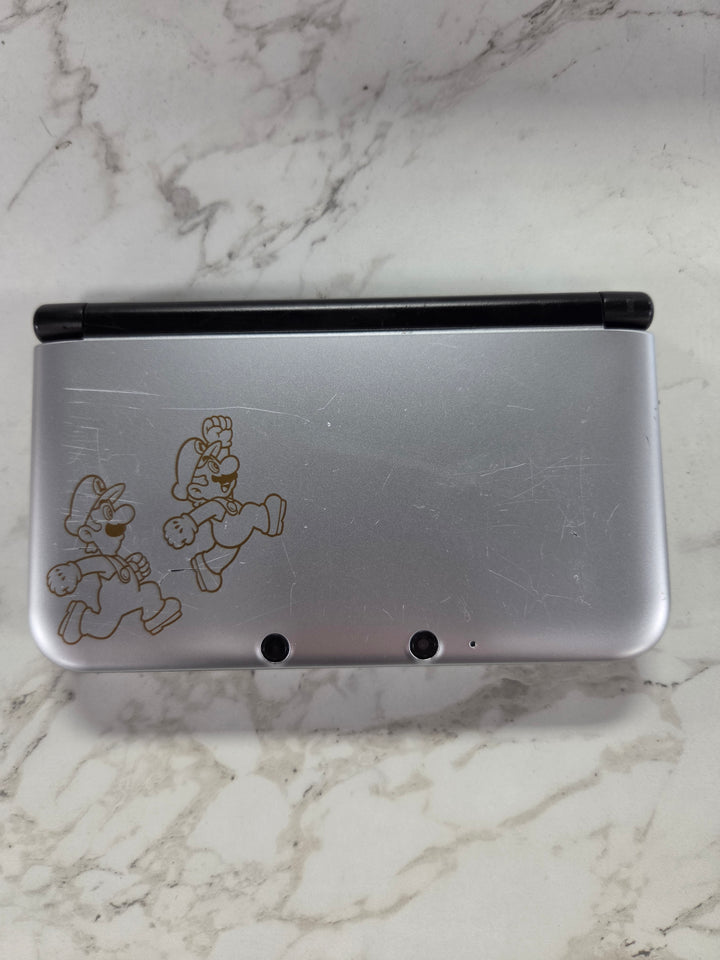 Nintendo 3DS Console CON72825