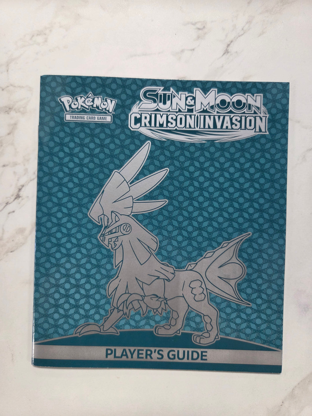 Pokemon Sun & Moon: Crimson Invasion Official Player's Guide ST101526