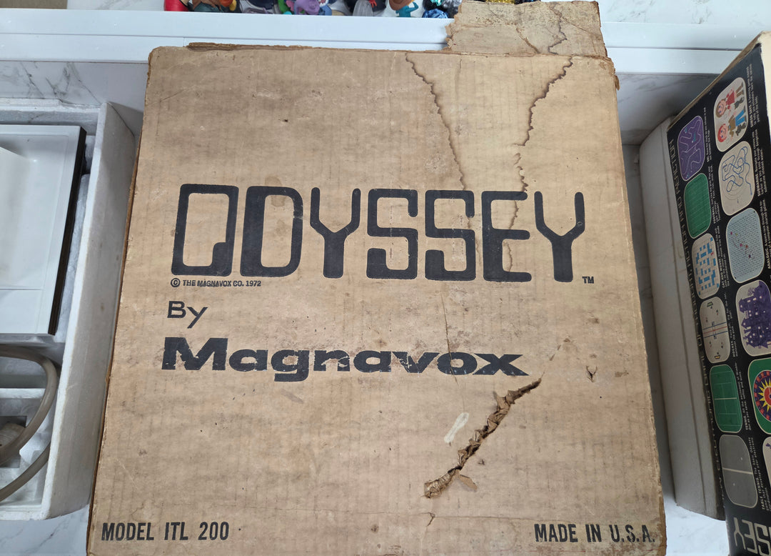 Magnavox Odyssey Console (UNTESTED/Non-Complete/Worn Box) CON102226