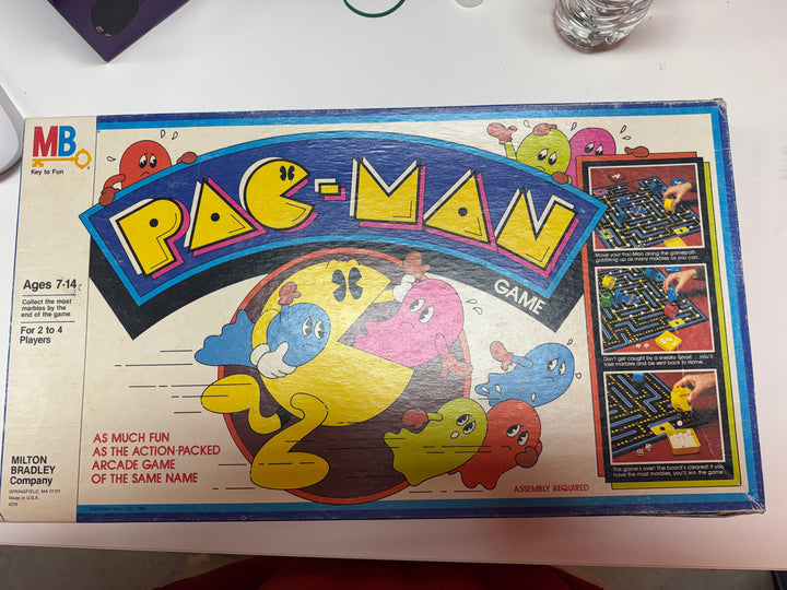 Milton Bradley Pac-Man Retro Board Game - MD31326