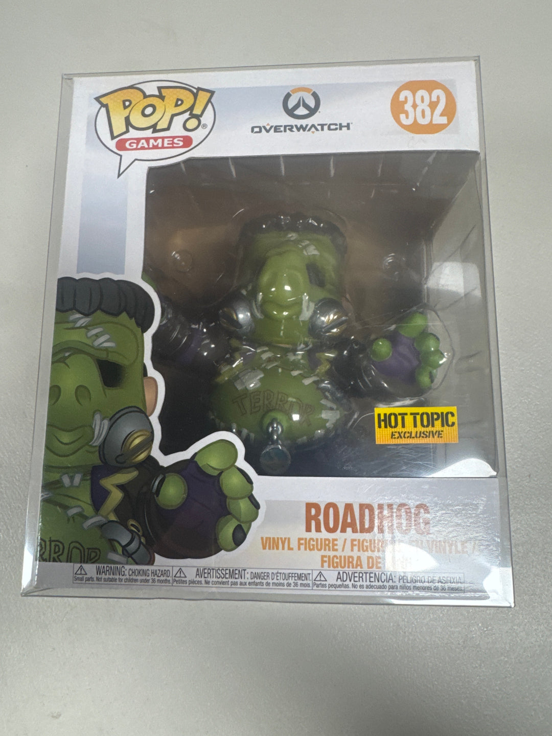 Funko Pop! Roadhog #382 Hot Topic Overwatch  FP82126