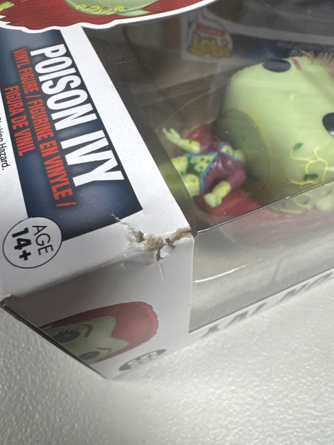 Funko Pop! Poison Ivy #55 Batman Arkham Asylum Damaged Box FP92926