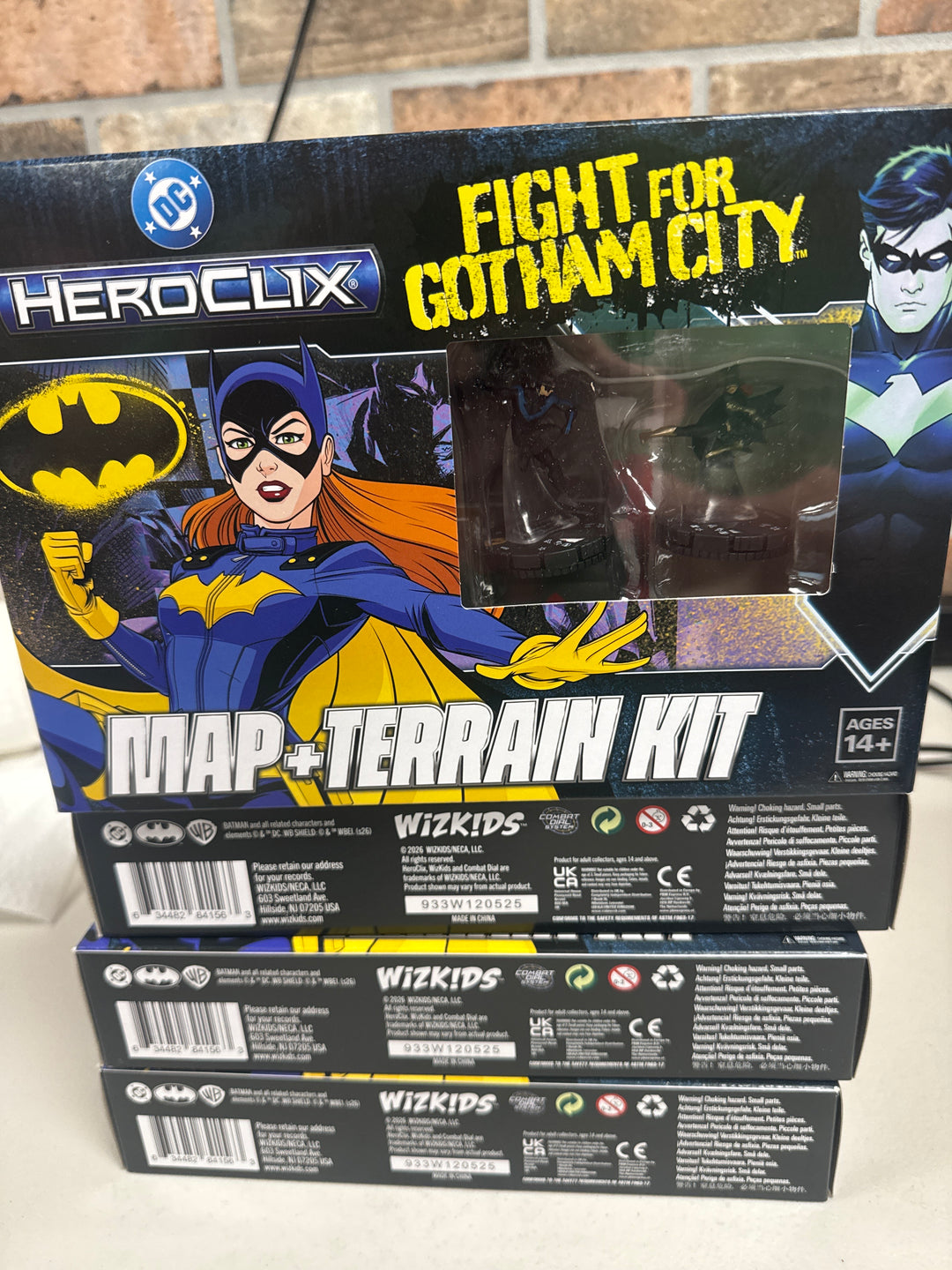 HeroClix: DC- Fight for Gotham City- Map and Terrain Kit NT7926