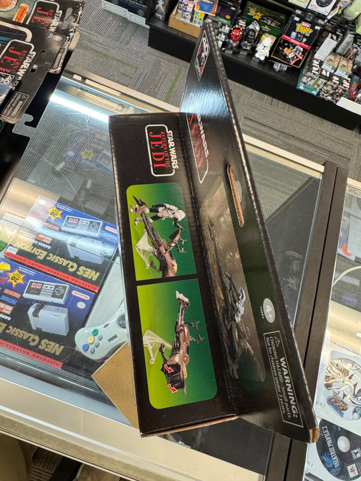 Hasbro STAR WARS 3.75in Speeder Bike and Scout Trooper Action Figure (F6882) 36251