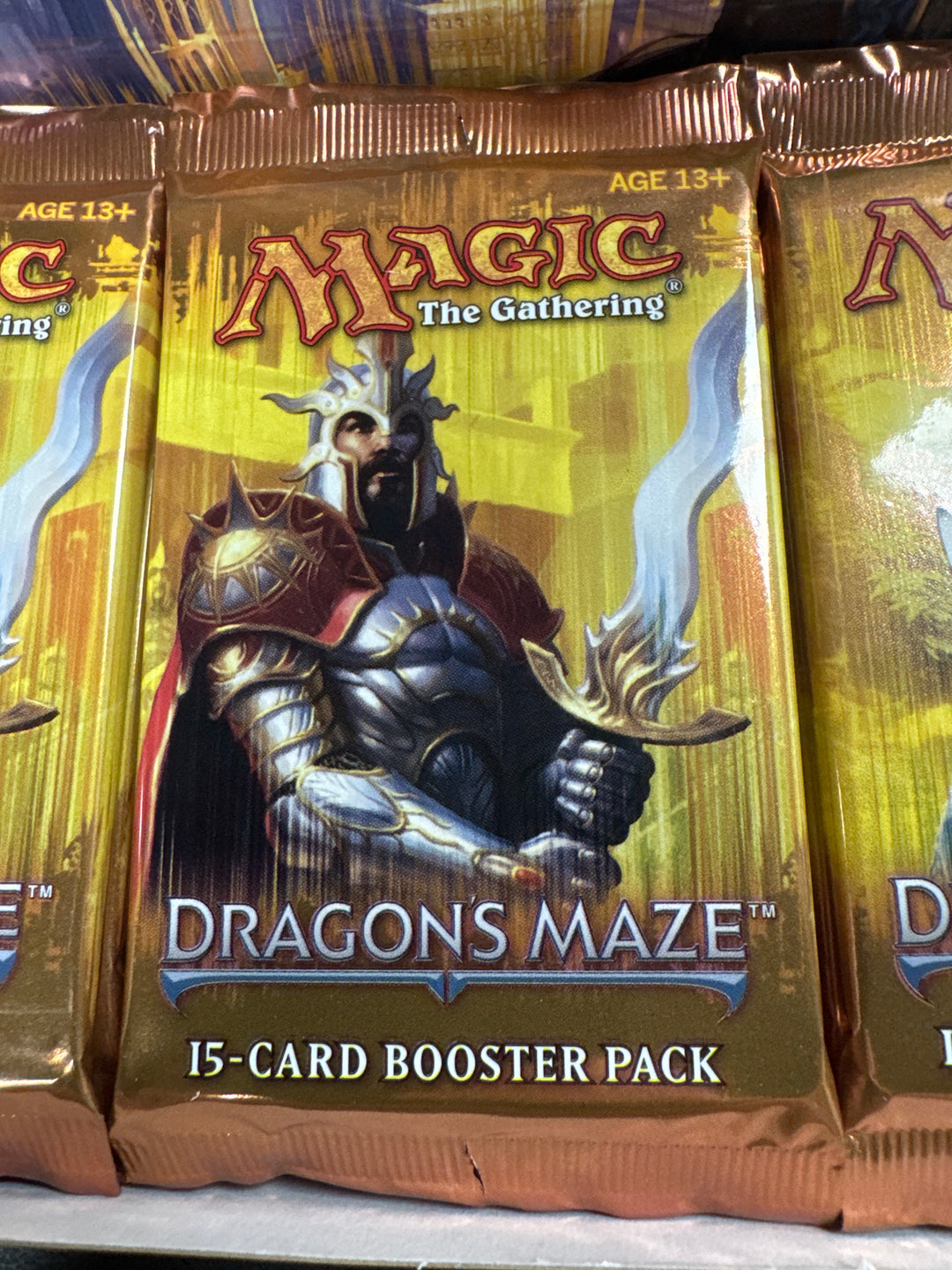 Magic The Gathering: Dragon's Maze Booster Pack