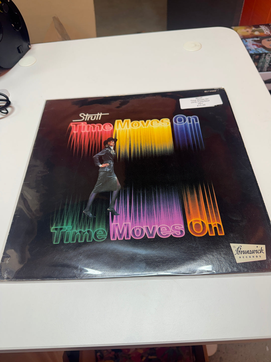 Strutt - Time Moves On (VG Condition) Vinyl Record   VR32026