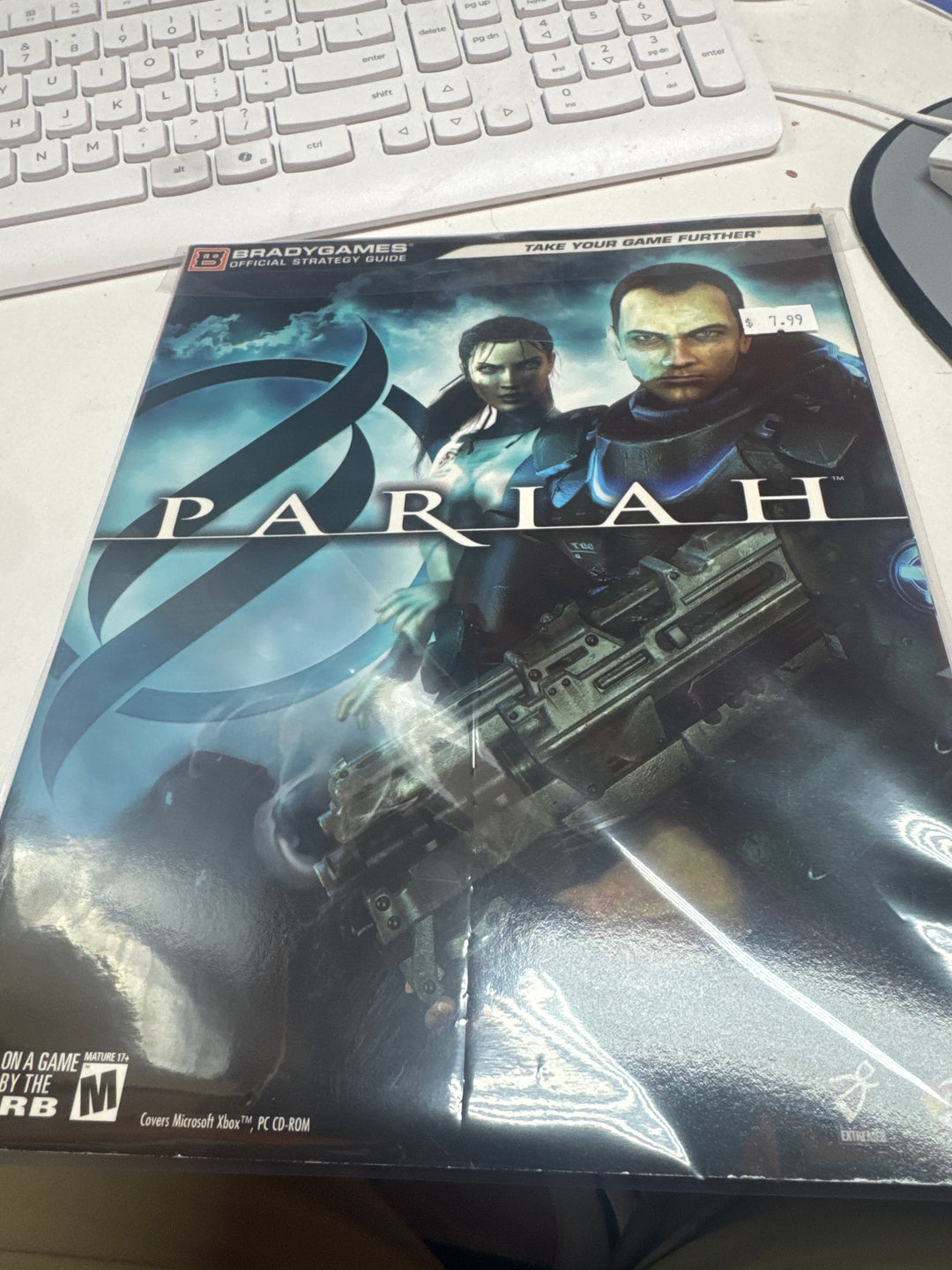 Pariah Strategy Guide - Brady Games - ST5126