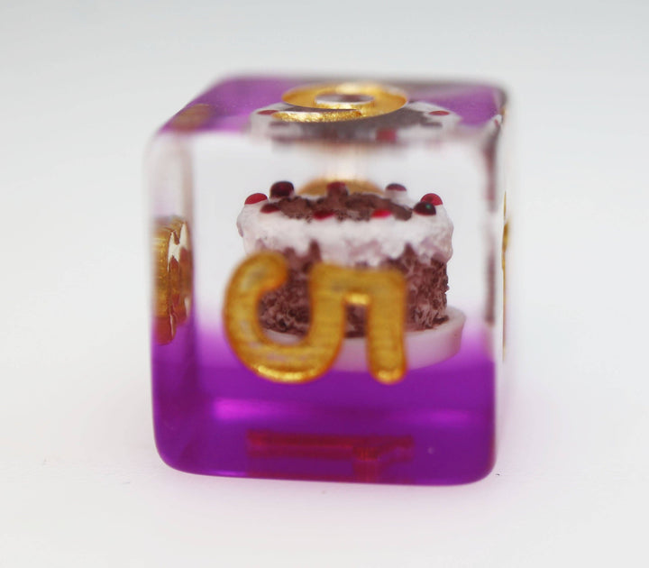 Pastry Pets: Chocolate Cake Piggy - Pin & RPG Dice Set - NE043026