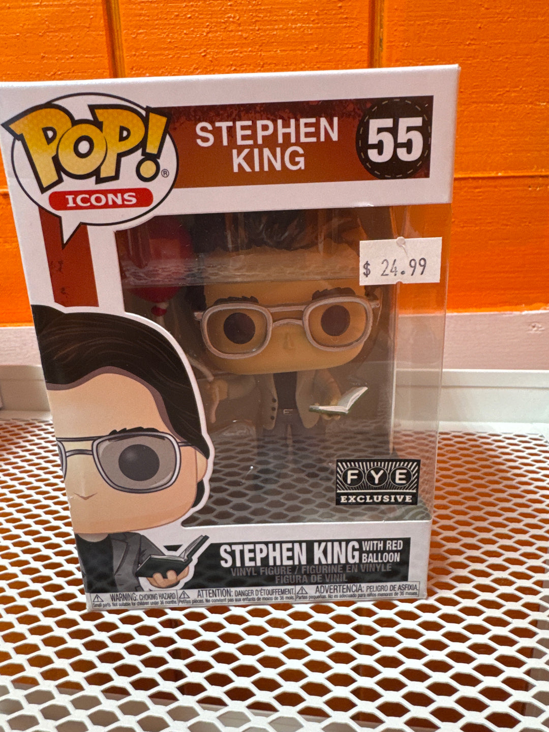 Funko Pop! Stephen King with Red Balloon (FYE) #55 FP4926