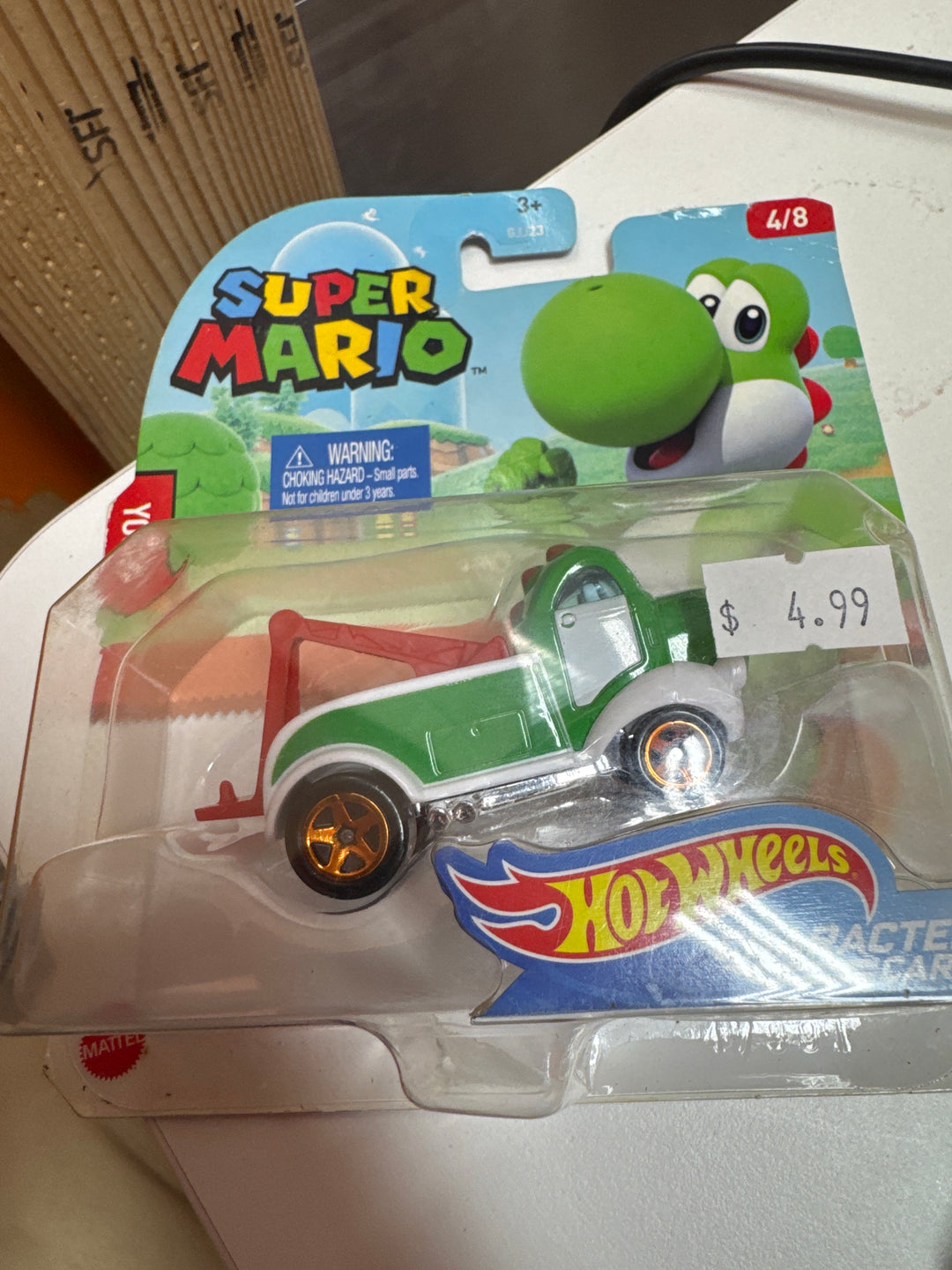 Hot Wheels Super Mario Character Cars 2022 - Yoshi NEW
