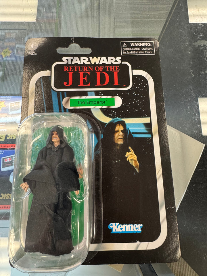 Star Wars Vintage Collection VC200 The Emperor Palpatine 3.75” ROTJ 36251