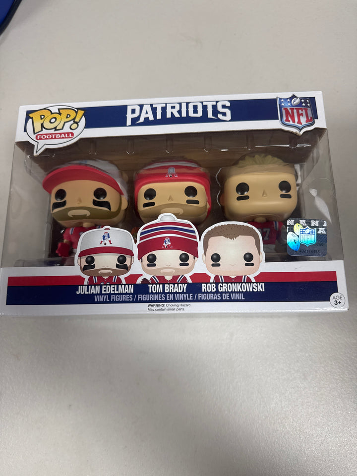 Funko Pop! Patriots Julian Edelman Tom Brady rob Gronkowski NFL SMALL CUT THROUGH PLASTIC  FP82026