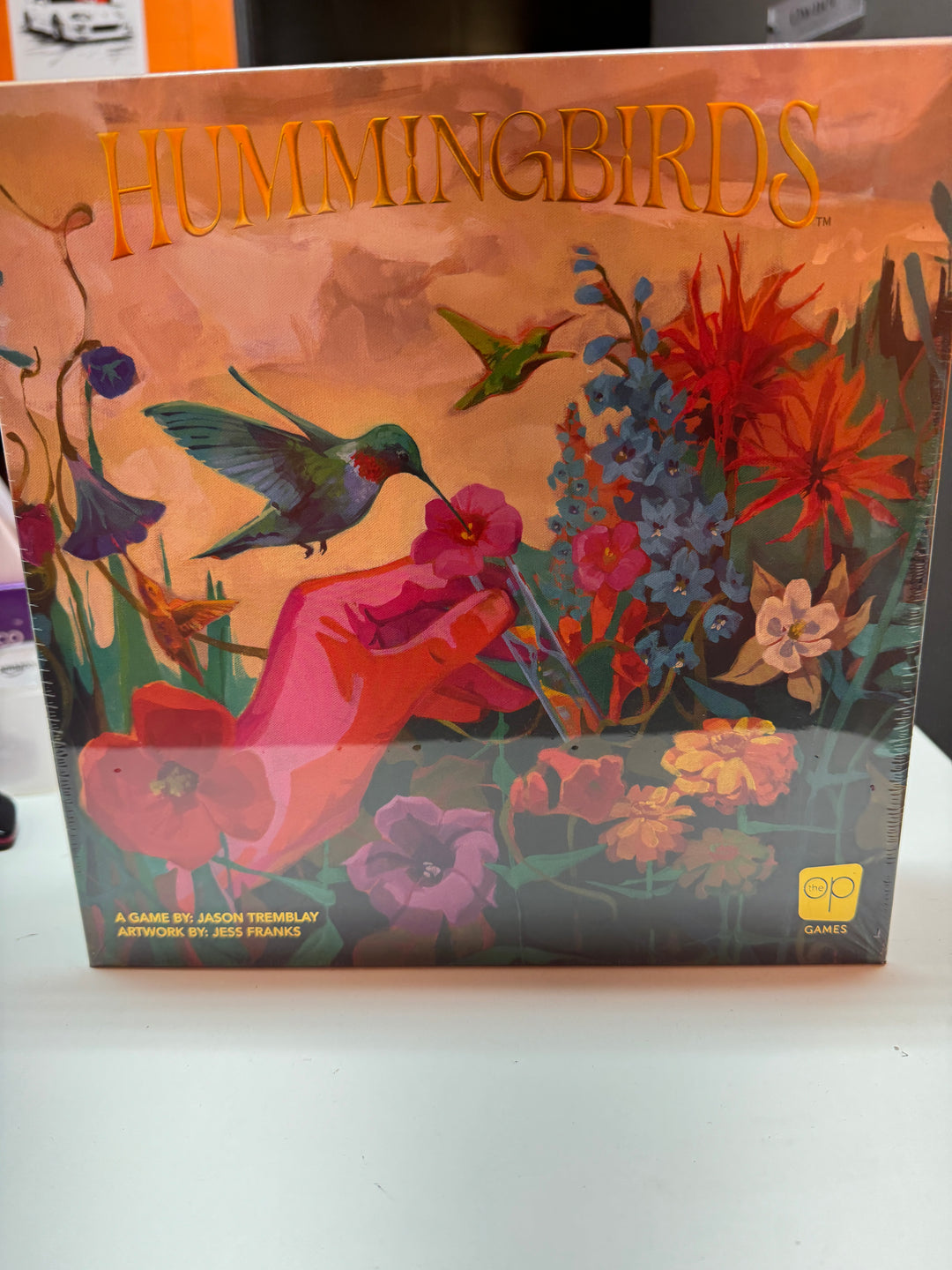 Hummingbirds Board Game MD31226