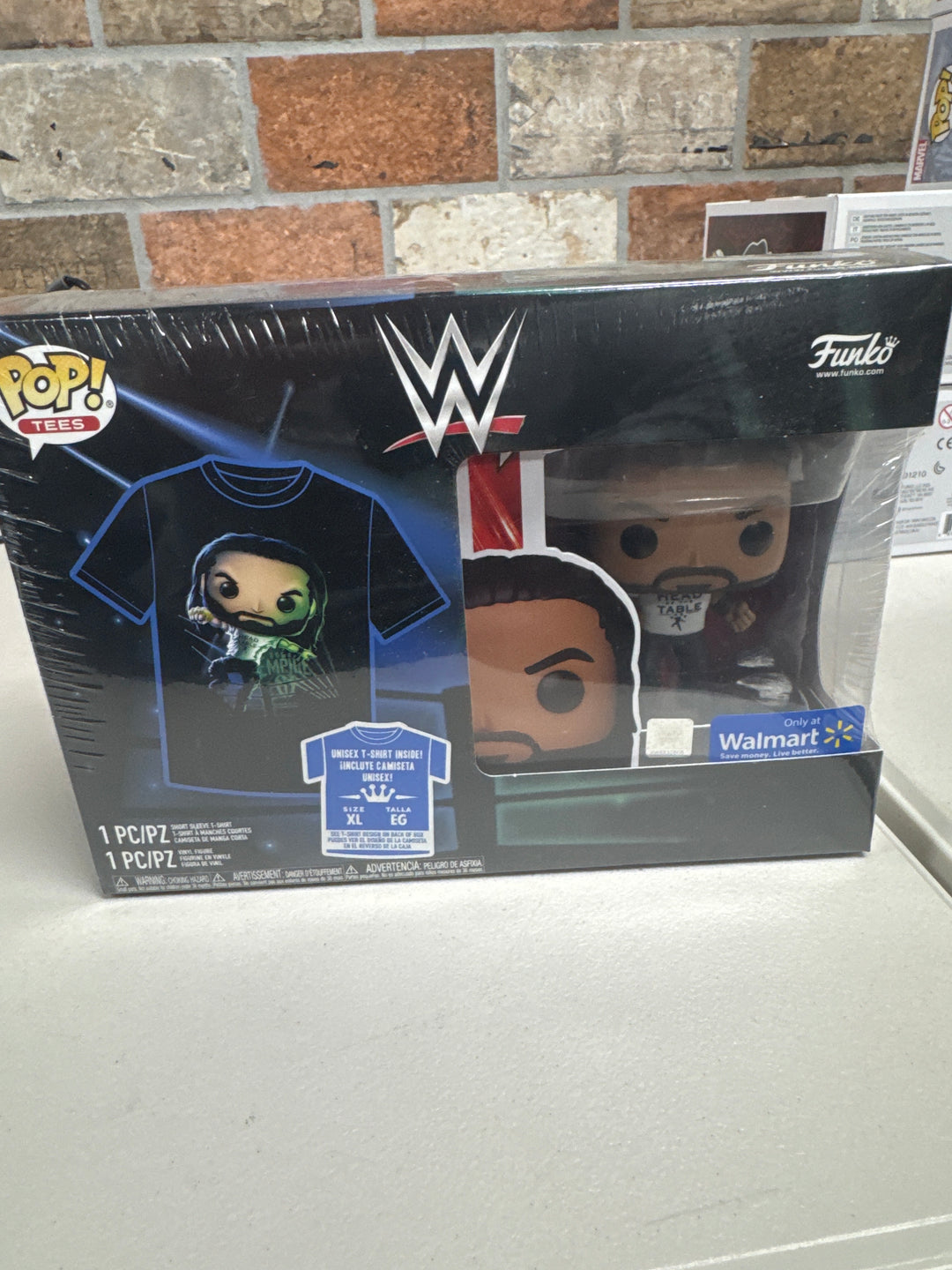 Funko Pop! Roman Reigns Pop and Tee T-Shirt Walmart Head of the Table  WWE FP92926