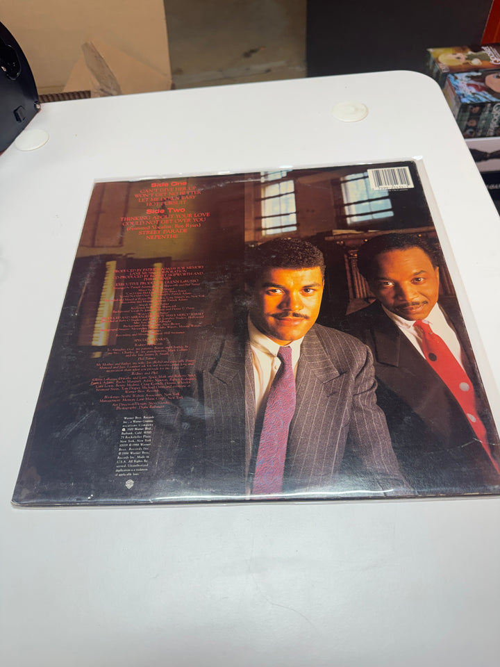 Skipworth and Turner - S/T (NM Condition) Vinyl Record   VR32026
