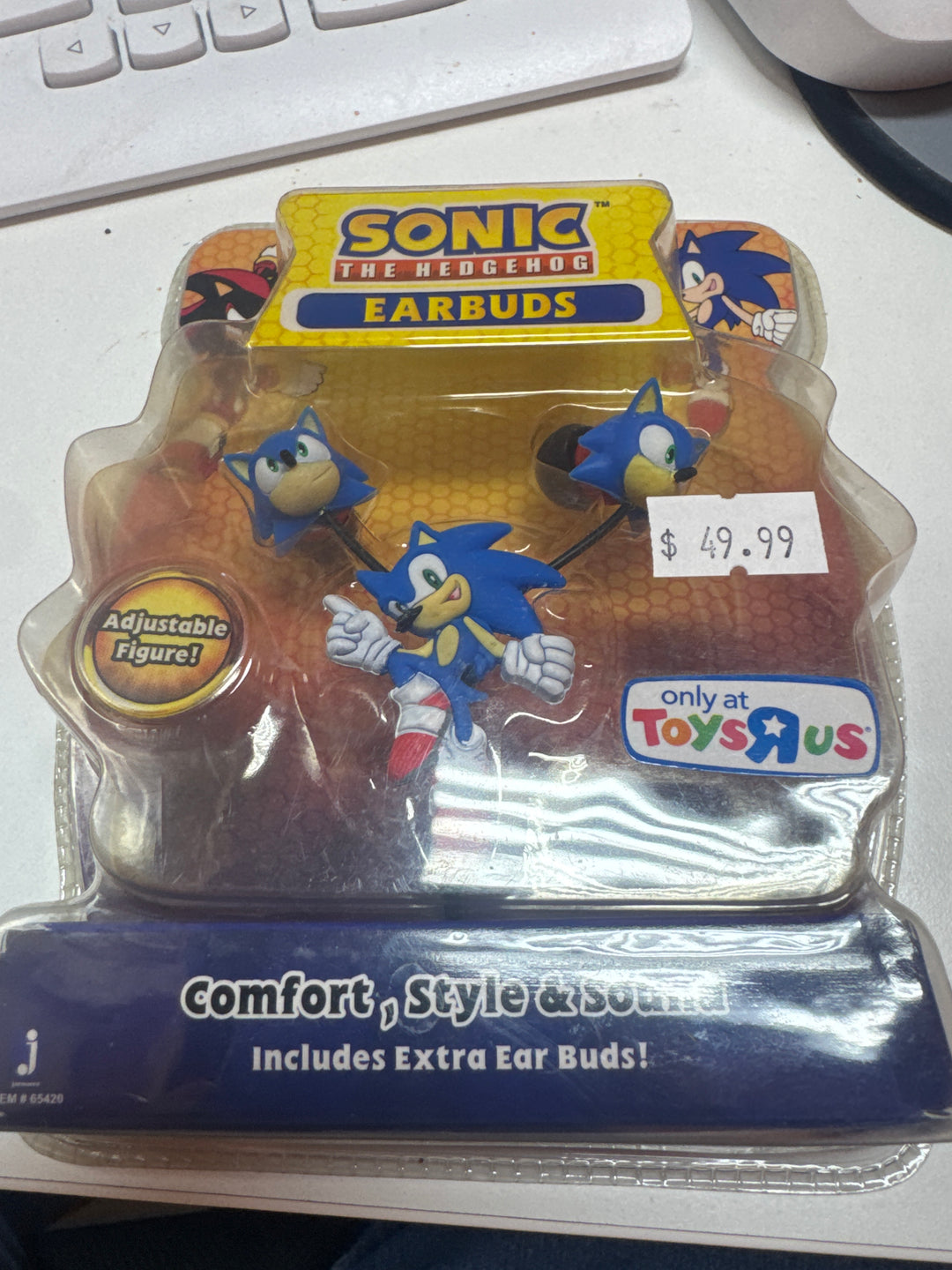 Sonic The Hedgehog Ear Buds Toys R Us Exclusive Brand New MD42926
