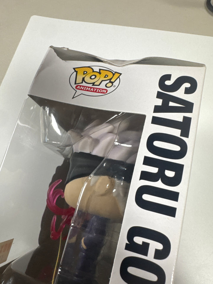 Funko Pop! Satoru Gojo #1120 Box Lunch Jujutsu Kaisen DAMAGED BOX FP81026