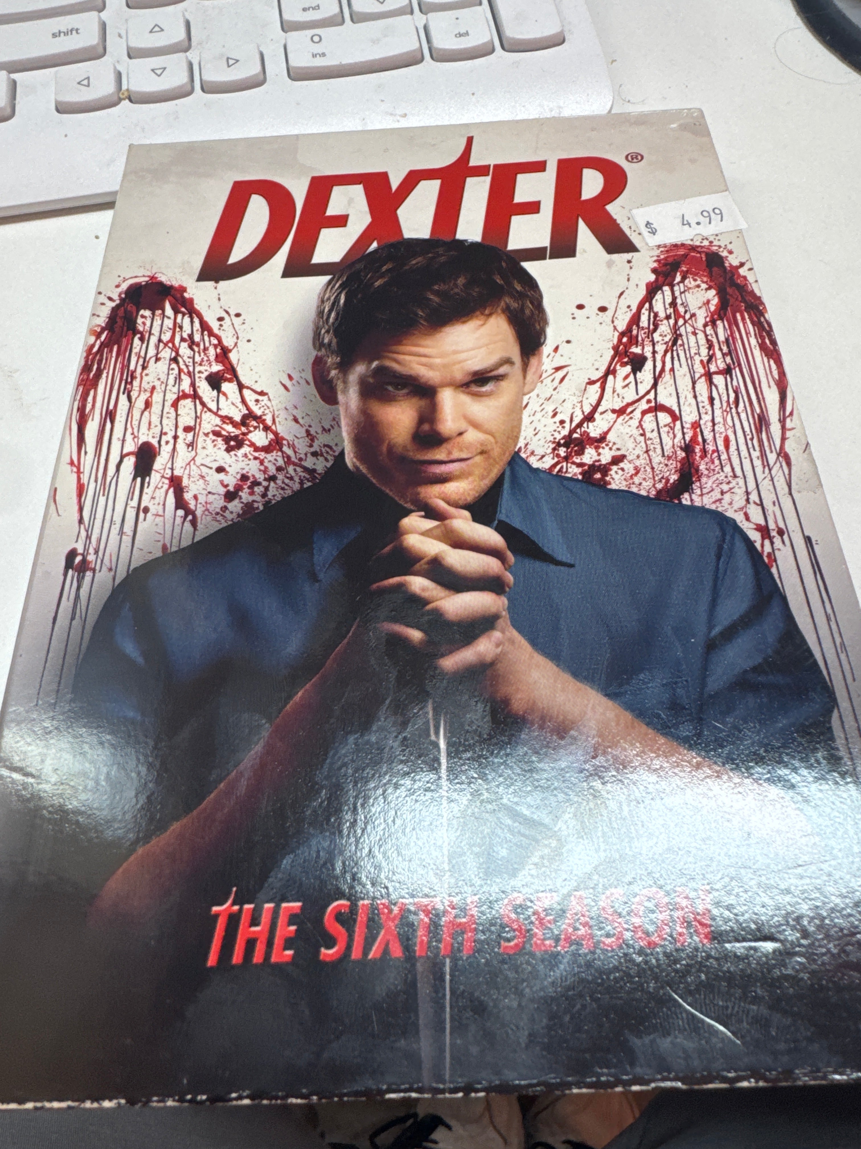 Dexter - The Sixth Season DVD DI51126 – Core Gaming
