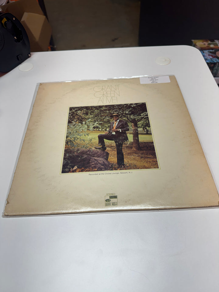Grant Green - Alive!  - (VG Condition) Vinyl Record VR32326