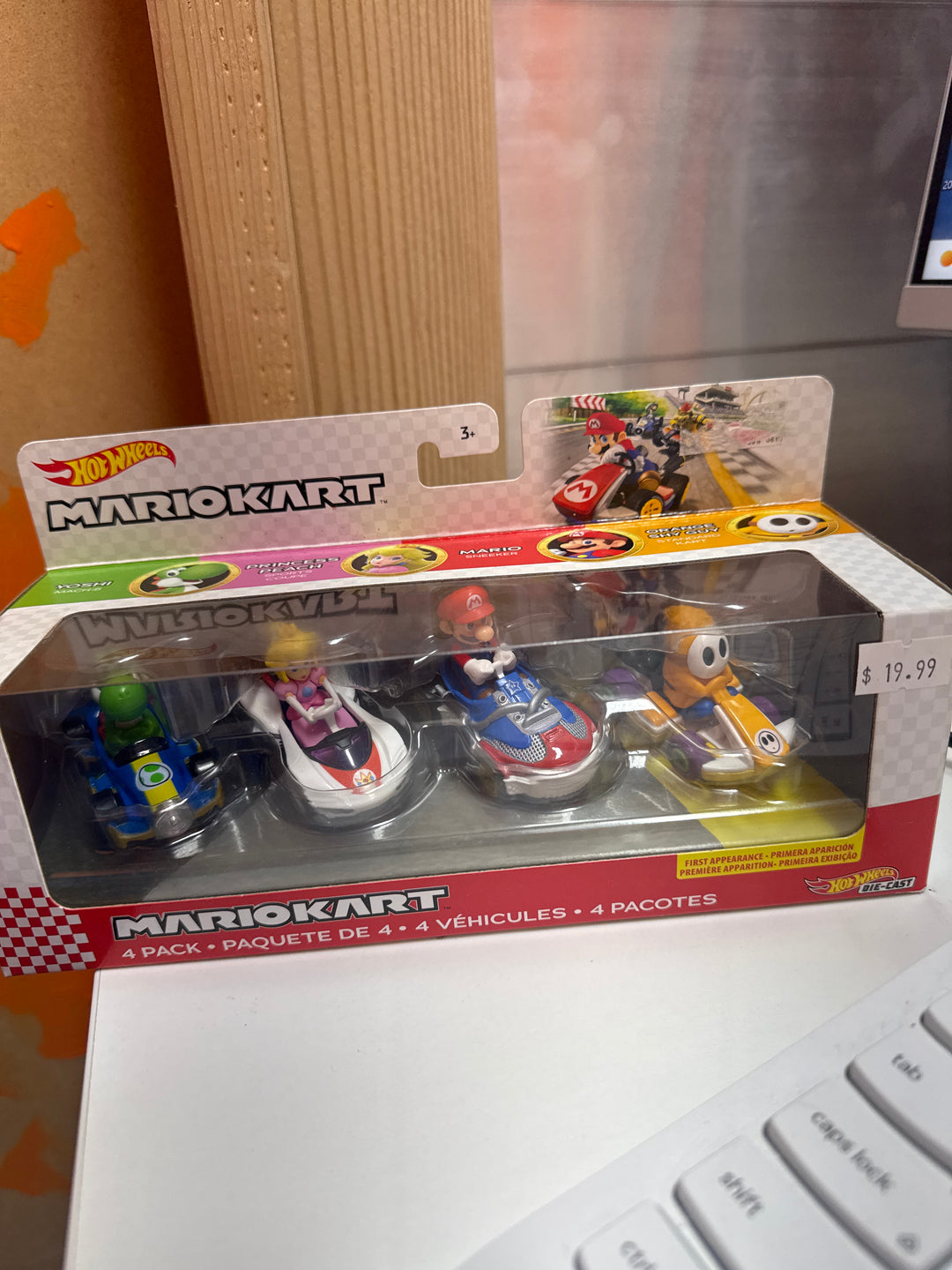 Hot Wheels Mario Kart 4 Pack Diecast Vehicles (Mario, Peach, Yoshi, Orange Shy Guy) NEW