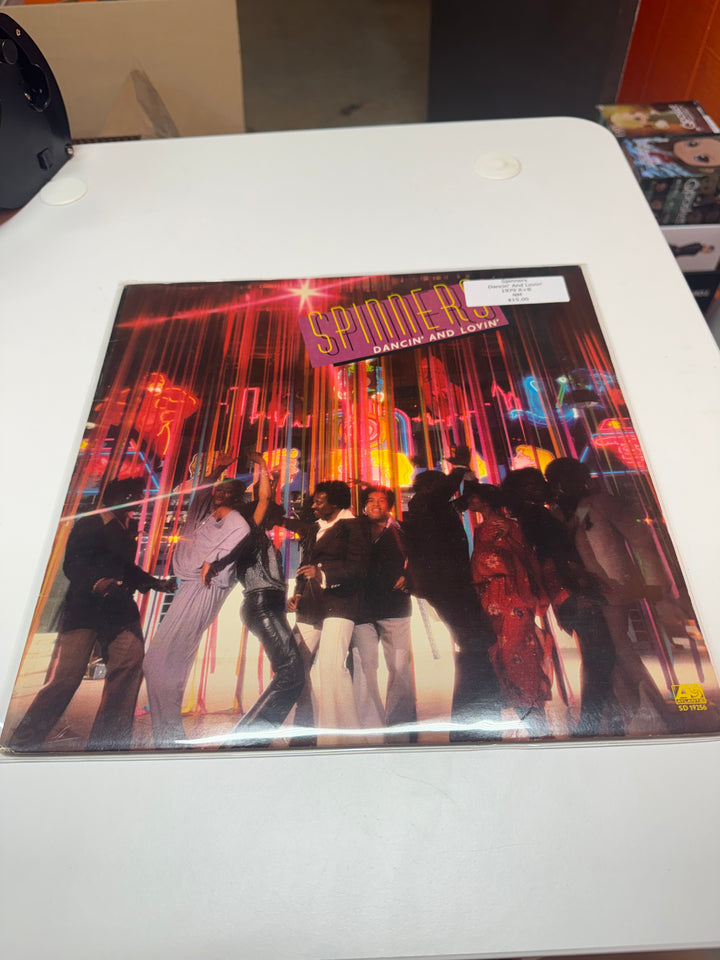 Spinners - Dancin' and Lovin' (NM Condition) Vinyl Record   VR32026