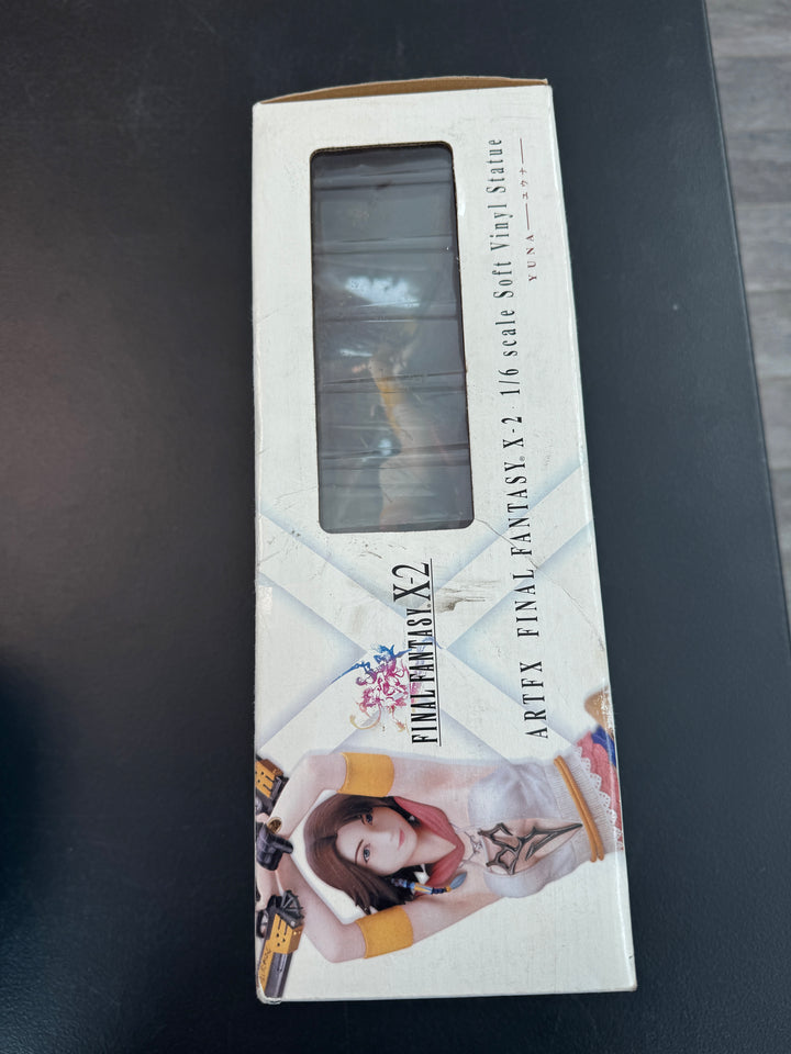 Final Fantasy X-2 1/6 scale Soft Vinyl Yuna Statue (Box Shows Wear) MD1626