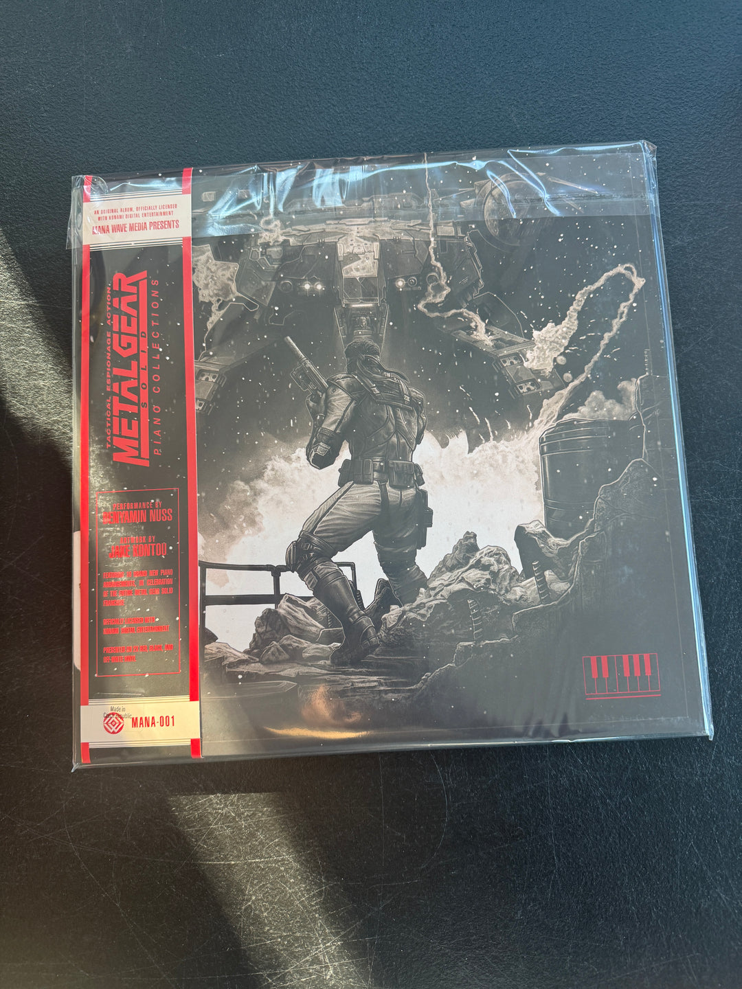 Metal Gear Solid: Piano Collections / Album / 2LP (Red Black & Off-White Marble) - Vinyl LR102125