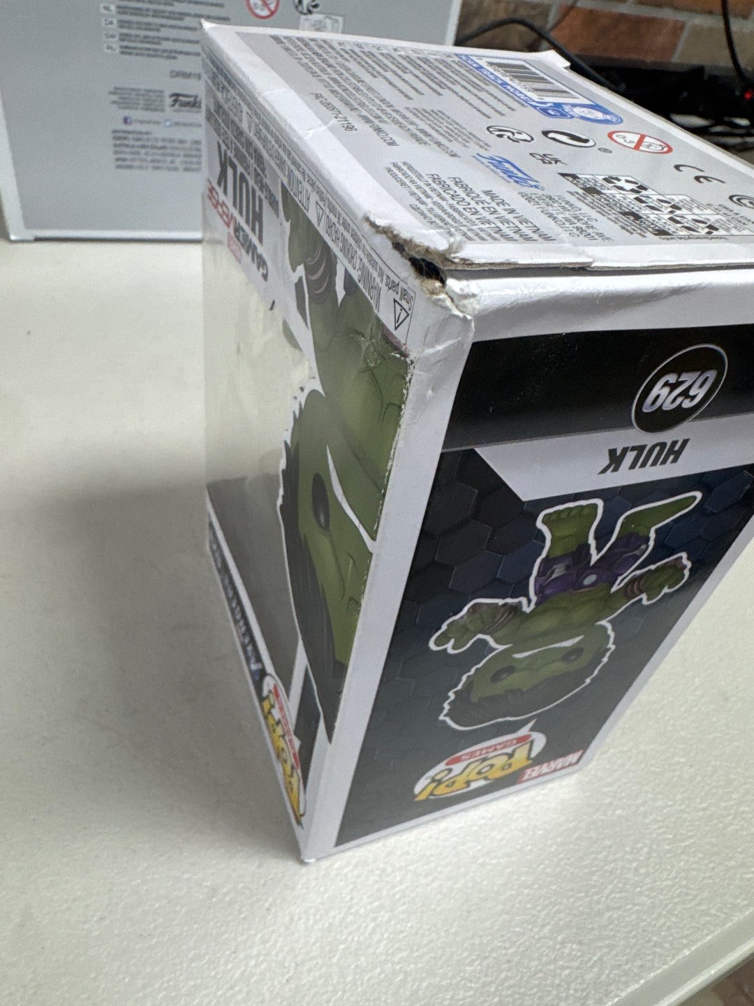 Funko Pop! Hulk #629 Gamerverse Marvel Avengers DAMAGED BOX FP9326