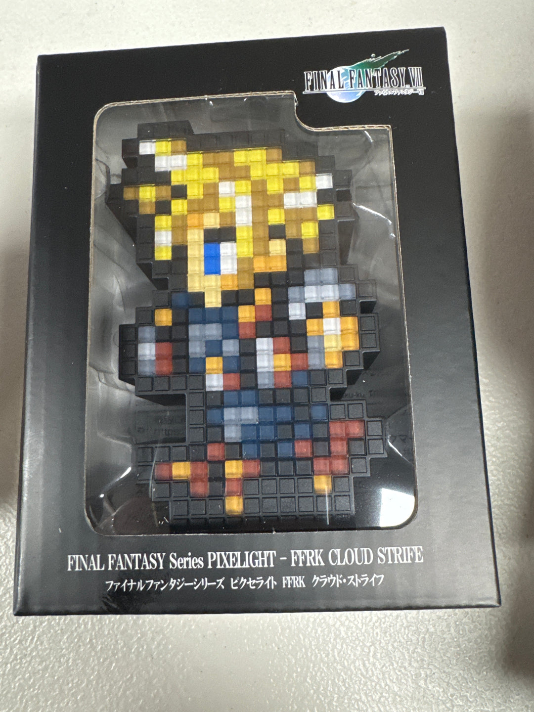 Final Fantasy Pixelight: FFRK Cloud Strife NE61926