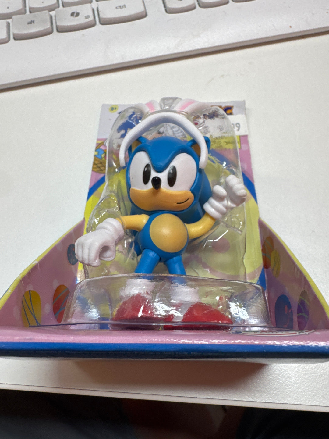 Jakks Pacific Sonic the Hedgehog Easter Collection 2024 Sonic 4 Inch Figure MD42826