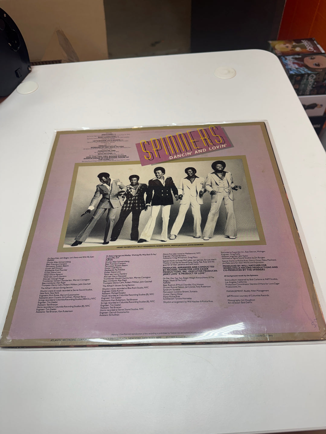 Spinners - Dancin' and Lovin' (NM Condition) Vinyl Record   VR32026