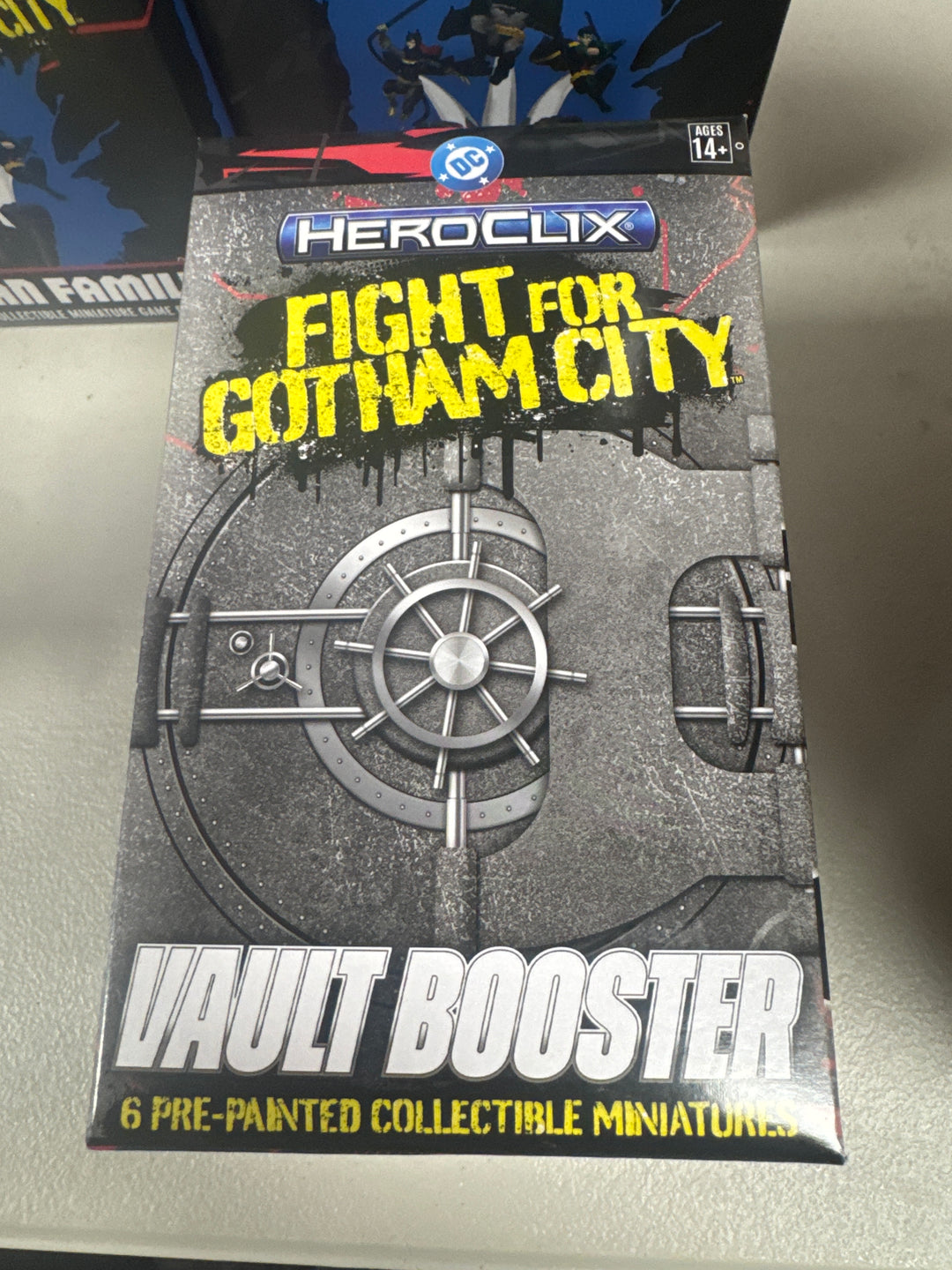 HeroClix: DC- Fight for Gotham City- Vault Booster NT7926