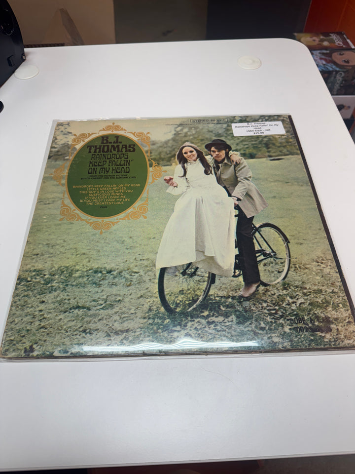 B.J. Thomas - Raindrops Keep Falling on My Head (NM Condition) Vinyl Record   VR32026