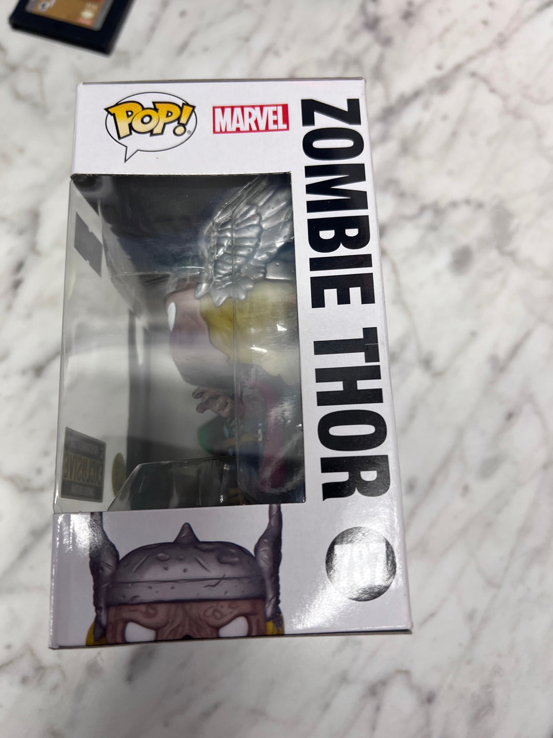 Funko Pop! Zombie Thor #787 GITD Glow in the Dark Marvel Entertainment Earth FP111525