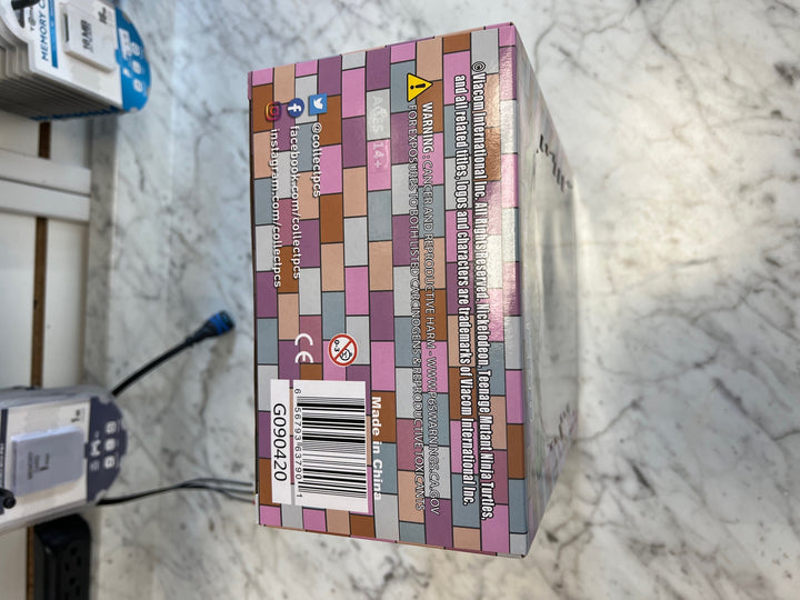 Teenage Mutant Ninja Turtles Leonardo 1:8 Scale Statue PCS Collectibles UT52325