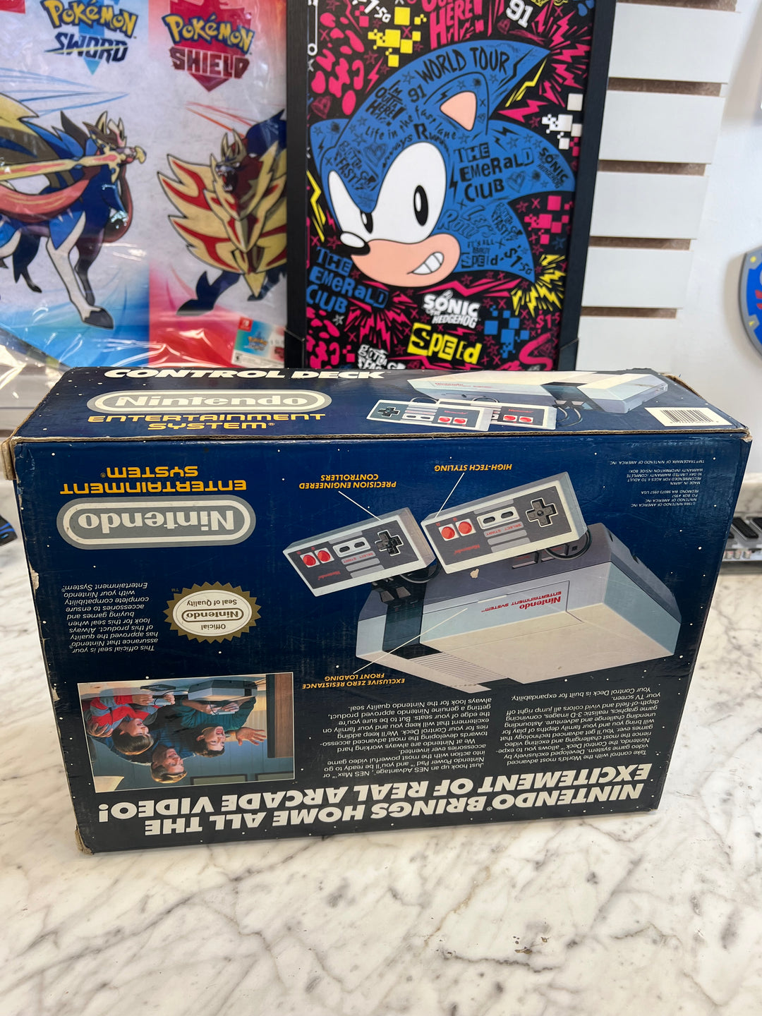 Nintendo Entertainment System NES Console in Box FOR PARTS NOT WORKING