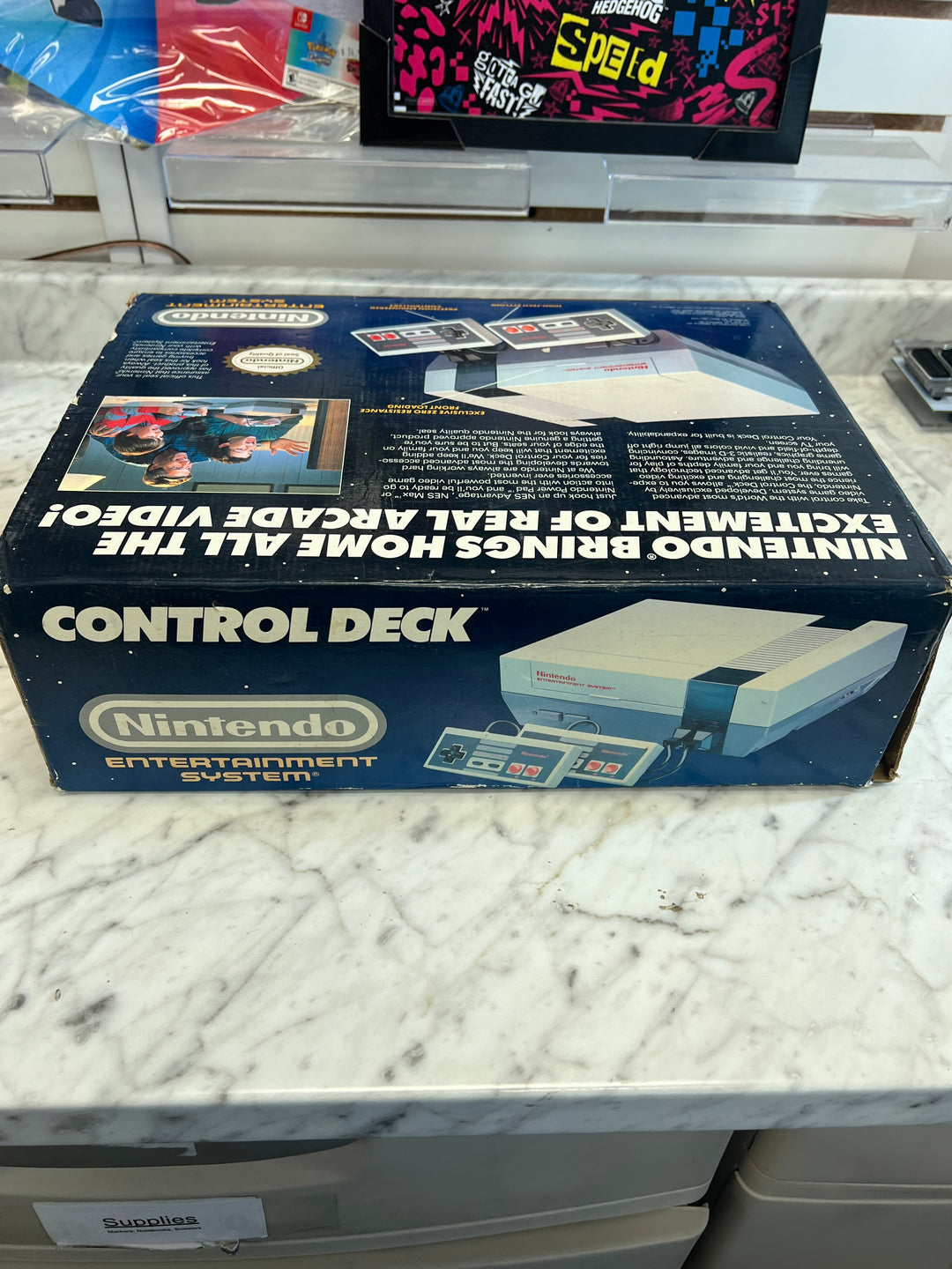 Nintendo Entertainment System NES Console in Box FOR PARTS NOT WORKING