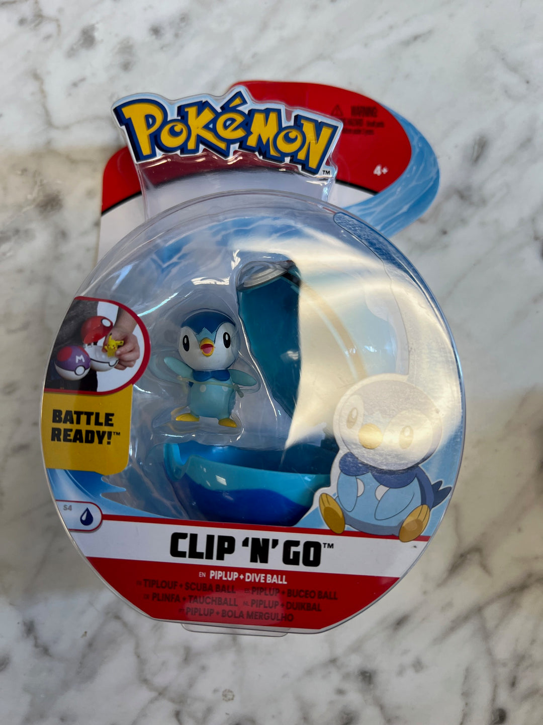 Pokemon Battle Ready Clip N' Go Piplup Dive Ball NEW   NT81225