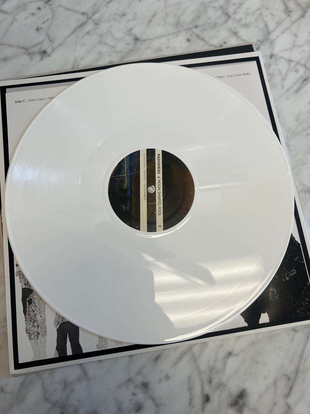 Radiohead A Moon Shaped Pool 180g White Vinyl Record  VR102124