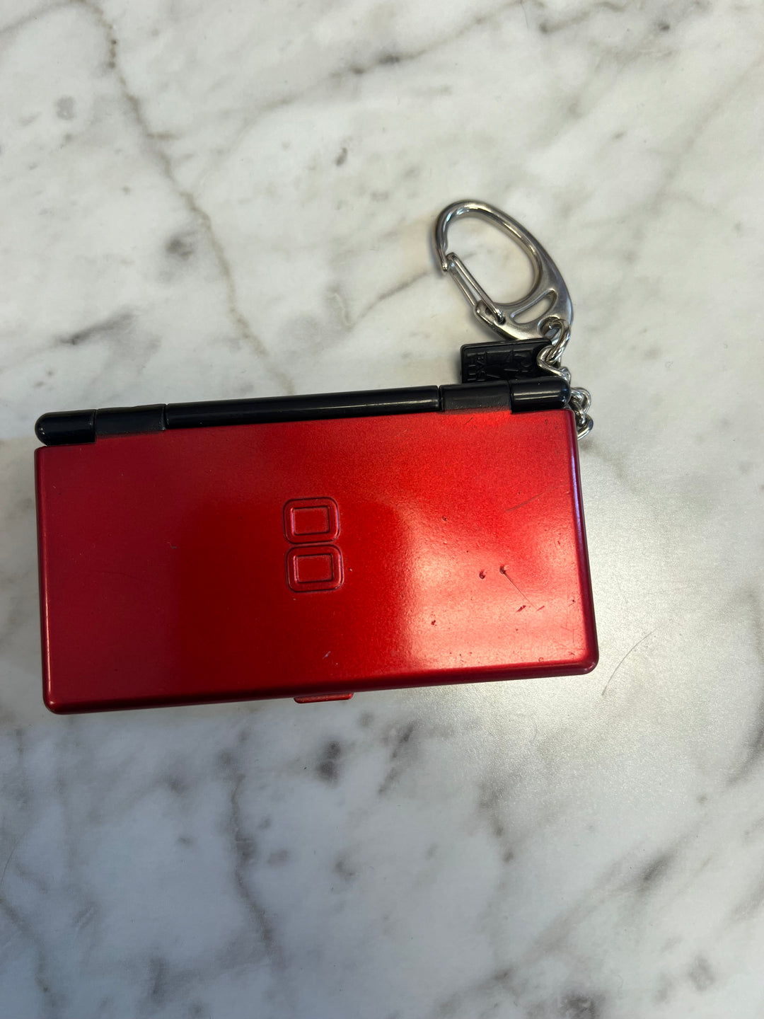 Nintendo DSi DS Keychain Red Holds games U102224