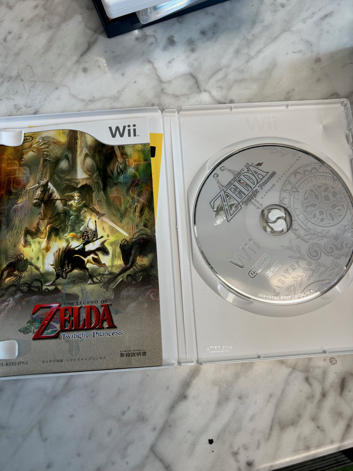 Legend of Zelda Twilight Princess Nintendo Wii Japanese Import REGION LOCKED IMP81425