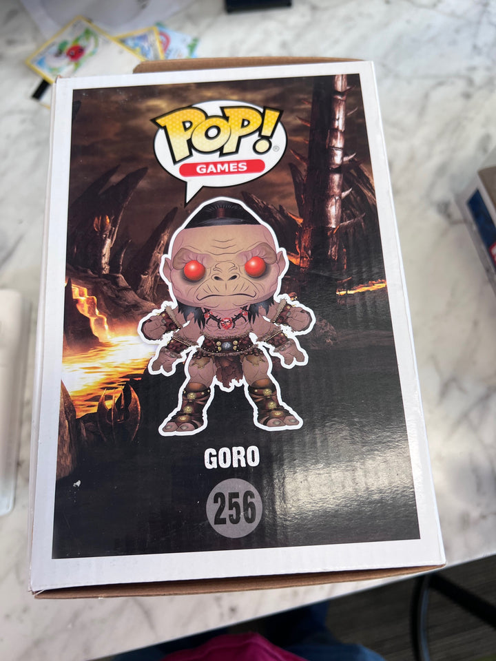 Funko Pop! Games Goro #256 Mortal Kombat X Gamestop Limited Damaged box UP111525
