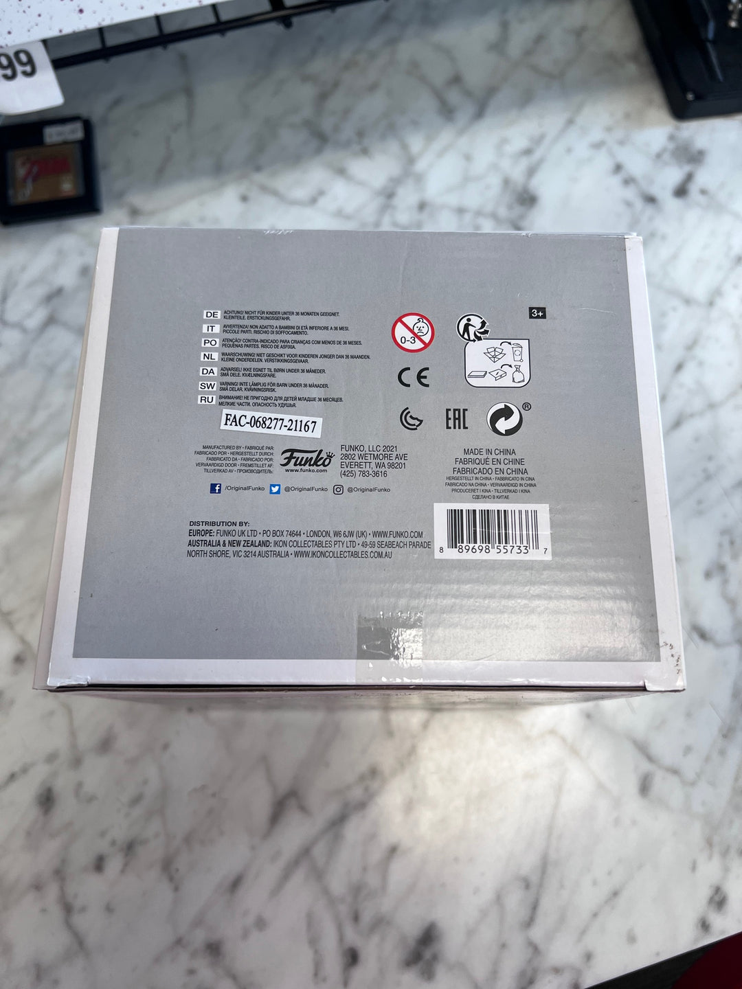 Funko Pop! Alice in Wonderland with Flowers #1057 Squished Box UP111525