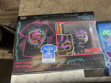 Funko POP! Marvel: Collector's Box Blacklight - Black Panther POP & Tee LARGE