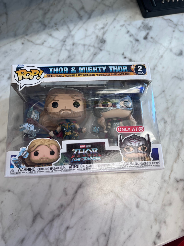 Funko Pop! Thor Love & Thunder 2-Pack Thor and Mighty Thor UP111525