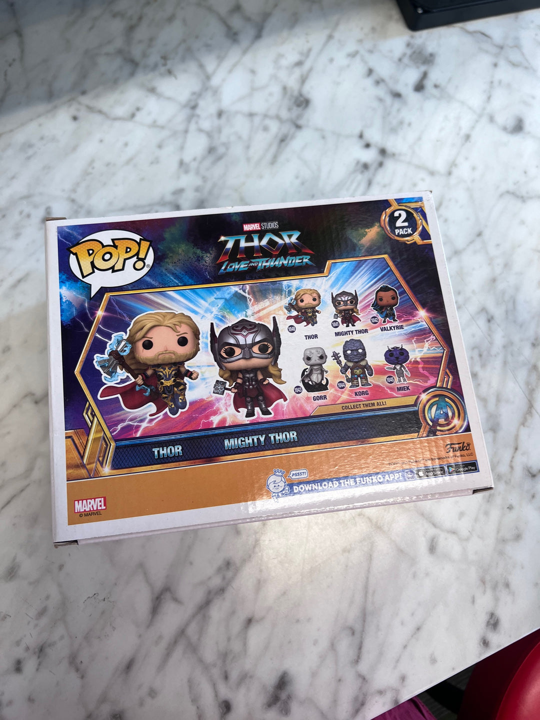 Funko Pop! Thor Love & Thunder 2-Pack Thor and Mighty Thor UP111525