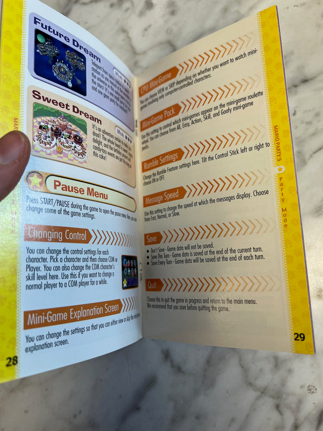 Mario Party 5 Nintendo Gamecube Manual ONLY  MO81525