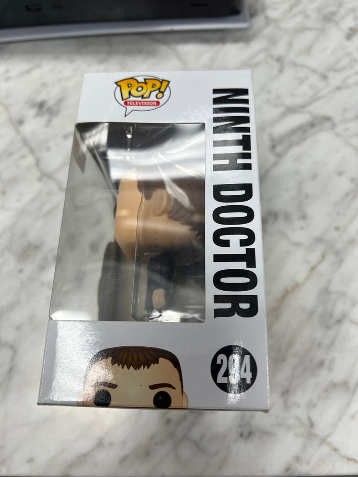 Funko Pop! Vinyl: Doctor Who - 9th Doctor - Hot Topic (HT) (Exclusive) #294