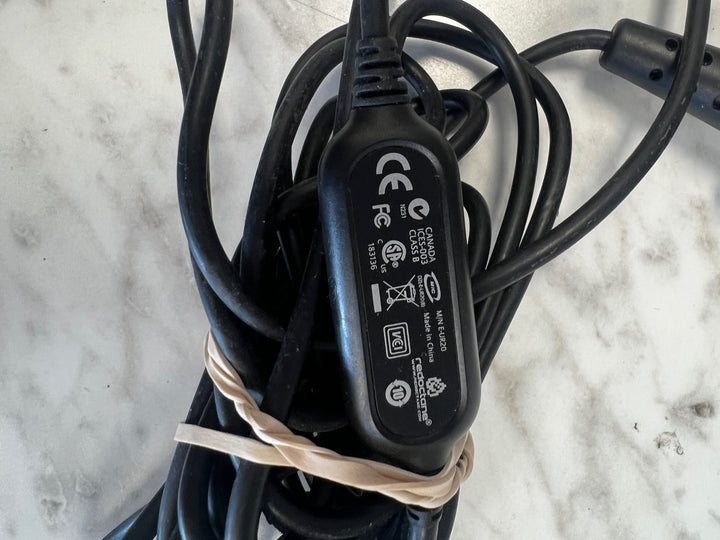 Red Octane Guitar Hero USB Microphone E-UR20 A52625